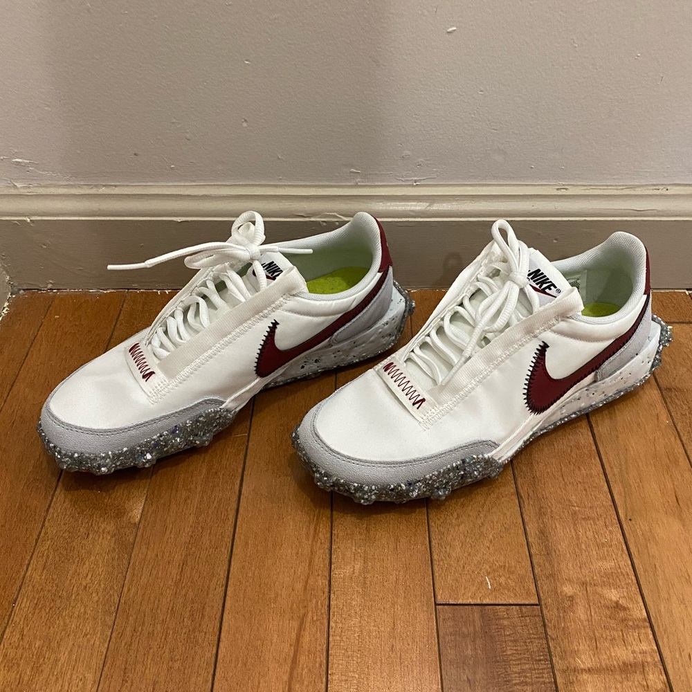 Nike Waffle Crater Racer- Sz 7- WMS